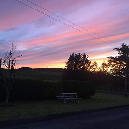 Skeabost View Pods Skye Villa พอทรี ภายนอก รูปภาพ