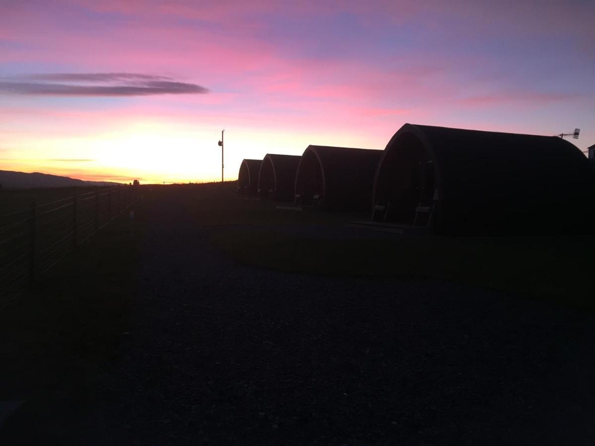 Skeabost View Pods Skye Villa พอทรี ภายนอก รูปภาพ